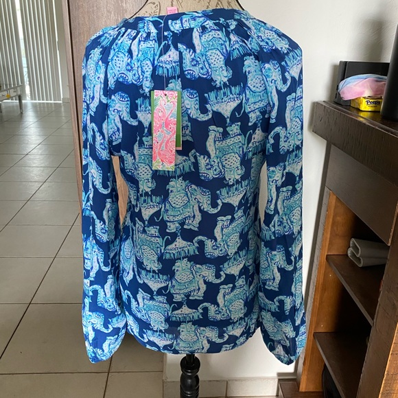 Lilly Pulitzer Top NWT - Picture 2 of 3